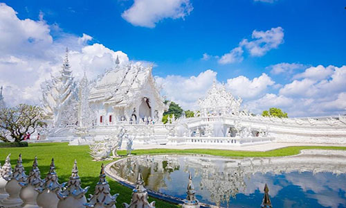 full-day-tour-white-temple-black-house-and-blue-temple-with-lunch